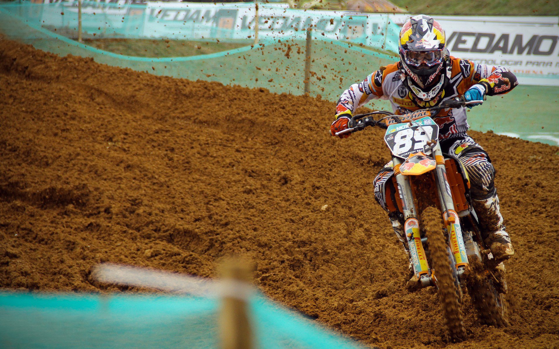 “最炫特效,视觉盛宴带你领略未来!”