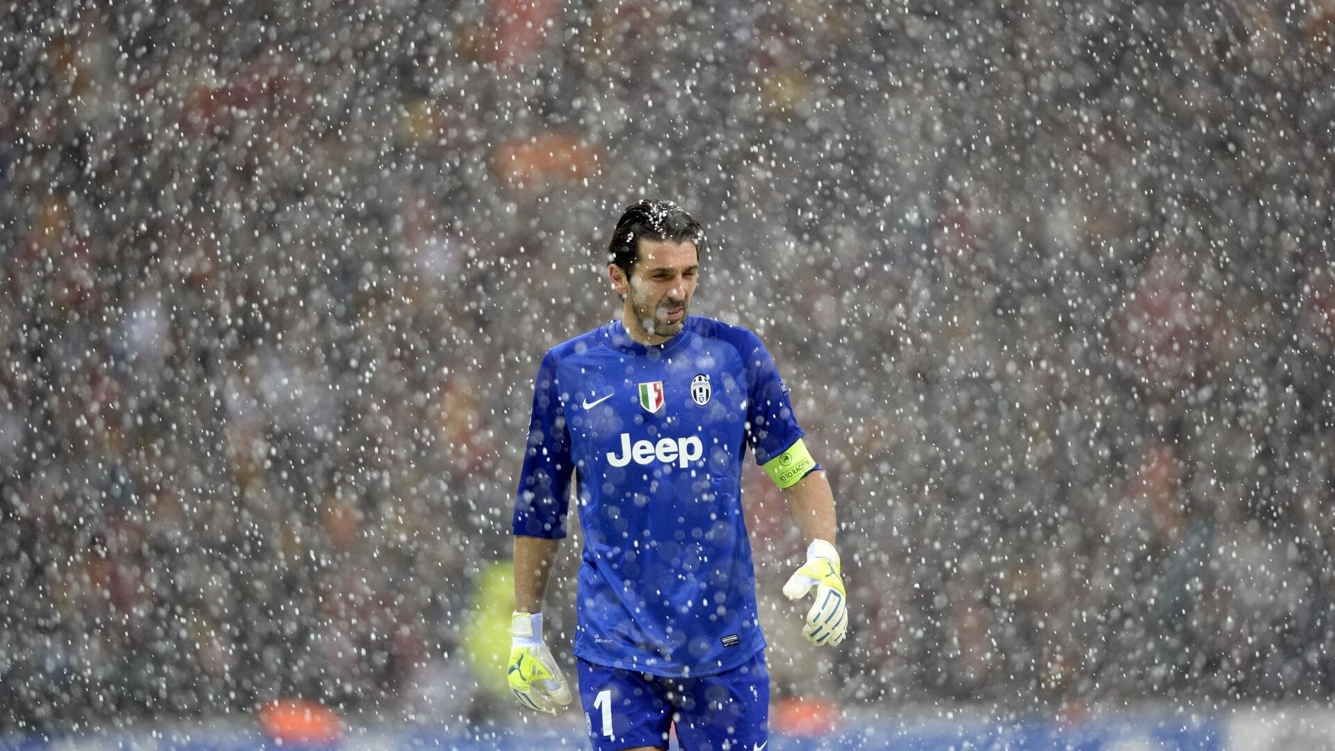 巴塞罗那计划引进英超中场,以增强阵容深度